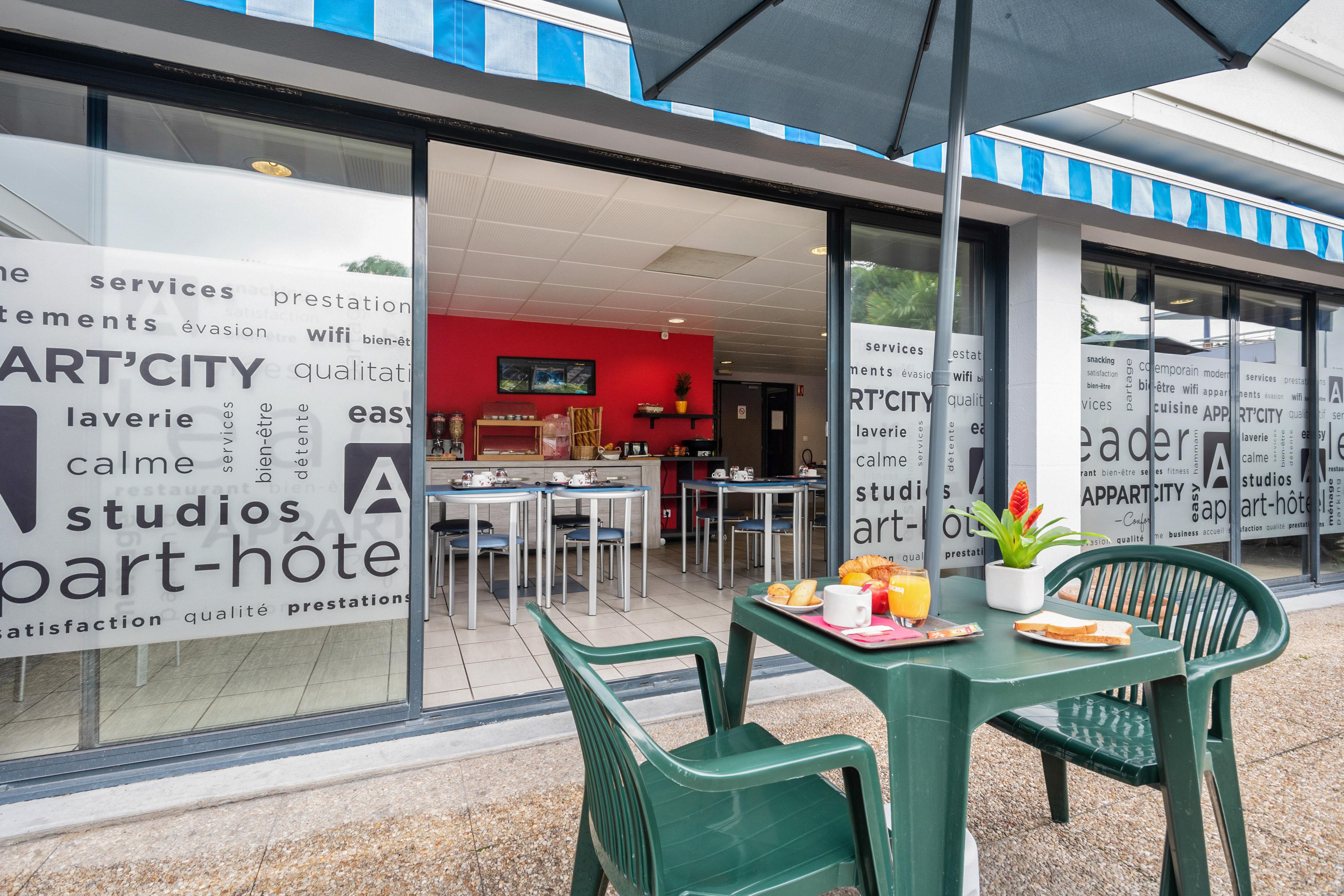 Appart'City Saint-Nazaire Centre Exteriör bild